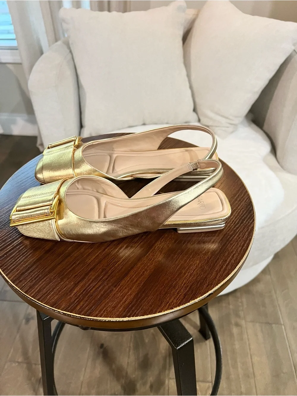 SARTO by Franco Sarto metallic gold slingback flats with a square toe - Size 9